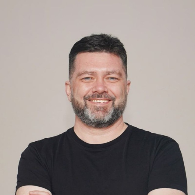 Валентин Поляков